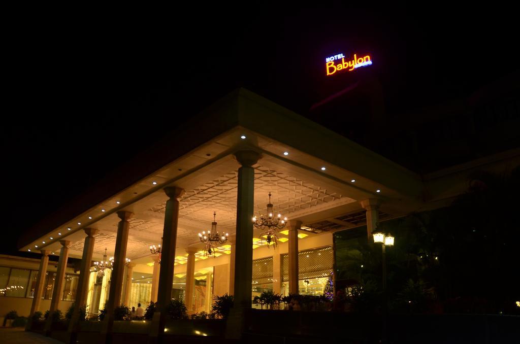 Hotel Babylon International Райпур Экстерьер фото