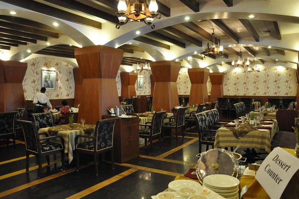 Hotel Babylon International Райпур Экстерьер фото