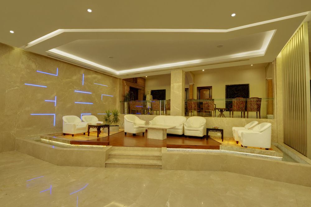 Hotel Babylon International Райпур Экстерьер фото